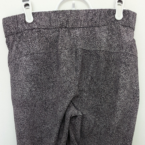 Lululemon On The Fly Pant - Picture 6 of 8